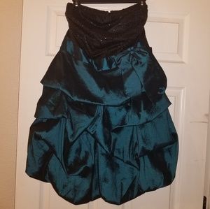 Cocktail ruching dress